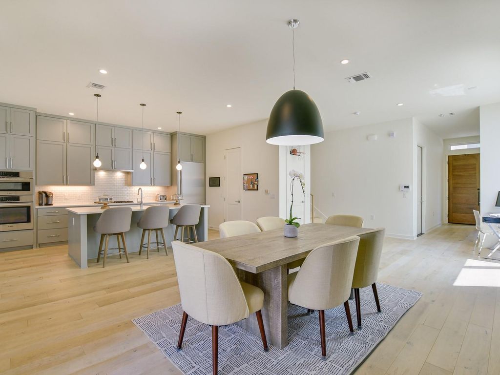 2610 Watkins WAY, Austin, TX 78746