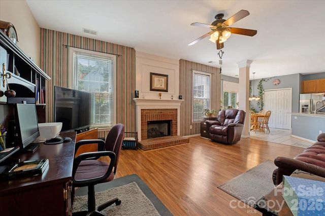 11932 Fox Glen Road, Charlotte, NC 28269