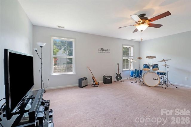 11932 Fox Glen Road, Charlotte, NC 28269