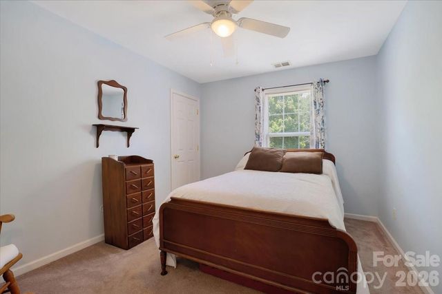 11932 Fox Glen Road, Charlotte, NC 28269