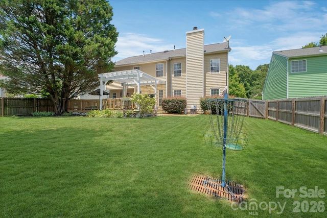 11932 Fox Glen Road, Charlotte, NC 28269