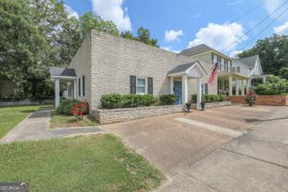 151 W Washington Street, Milledgeville, GA 31061