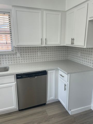 9107 Lindaro Lane, Dallas, TX 75228