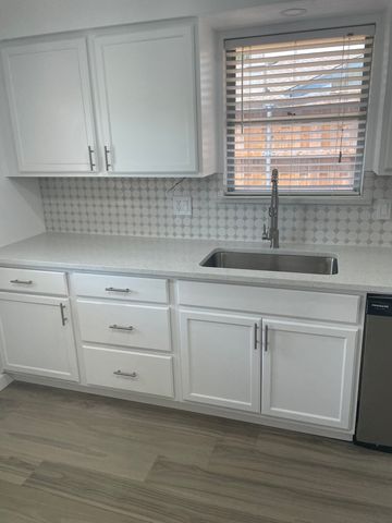 9107 Lindaro Lane, Dallas, TX 75228