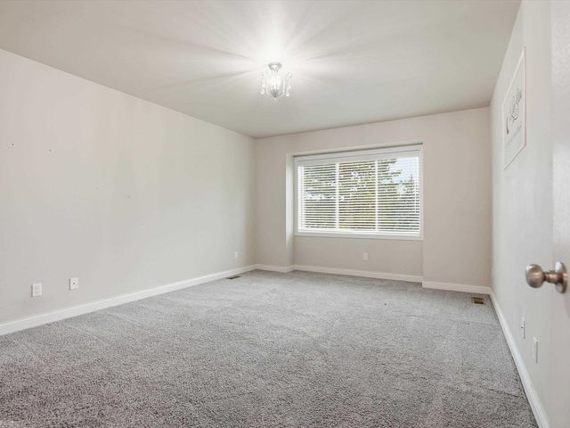 14967 Stoney Brook Drive 2, Shelby Twp, MI 48315