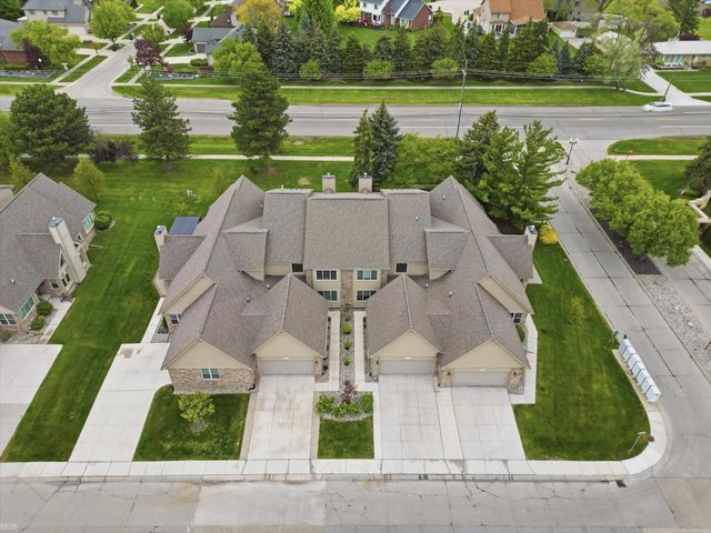 14967 Stoney Brook Drive 2, Shelby Twp, MI 48315