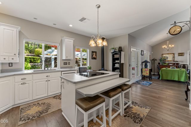 3620 Demaray Drive, Grants Pass, OR 97527