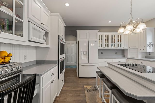 3620 Demaray Drive, Grants Pass, OR 97527