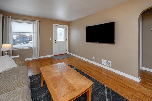 2408 Kearney AVENUE, Racine, WI 53403