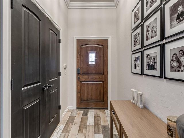 3209 SE 33rd Street, Moore, OK 73065