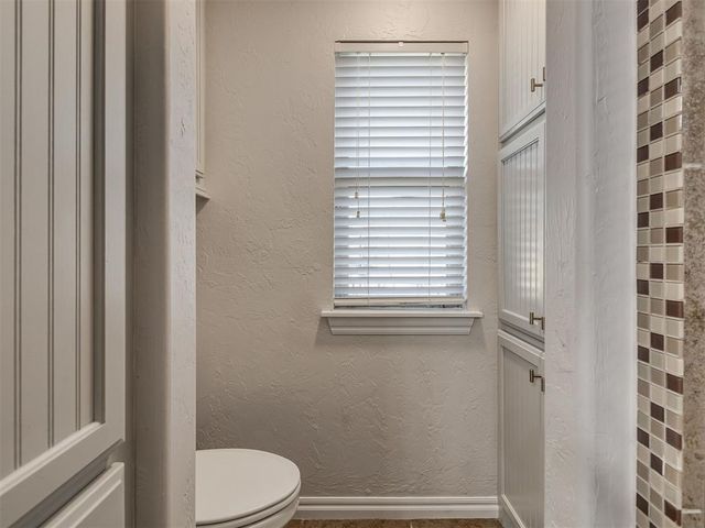 3209 SE 33rd Street, Moore, OK 73065