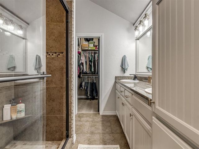 3209 SE 33rd Street, Moore, OK 73065