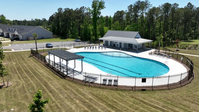649 HAMPTON Drive, 5D, North Augusta, SC 29860