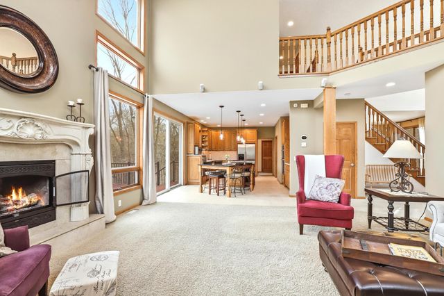 4561 Oak Pond Road, Eagan, MN 55123