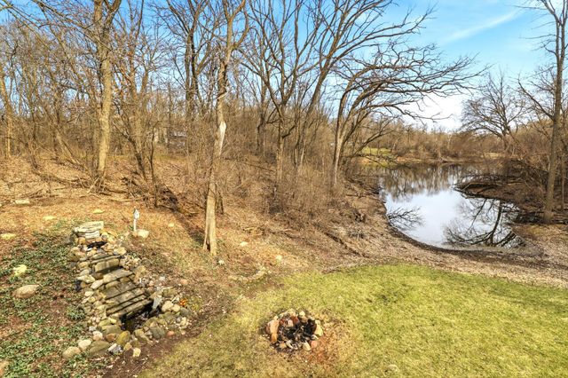 4561 Oak Pond Road, Eagan, MN 55123