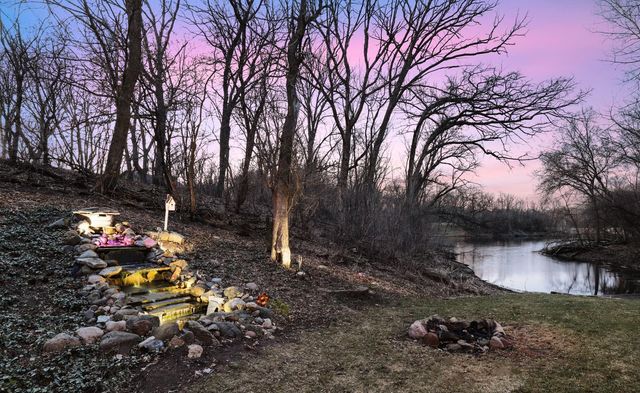 4561 Oak Pond Road, Eagan, MN 55123