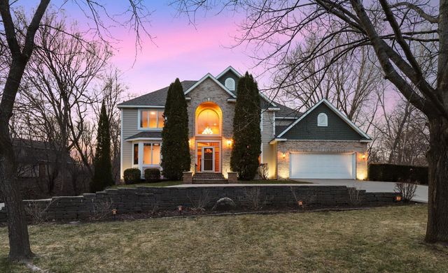 4561 Oak Pond Road, Eagan, MN 55123