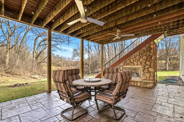 4561 Oak Pond Road, Eagan, MN 55123