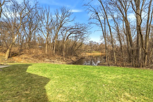 4561 Oak Pond Road, Eagan, MN 55123