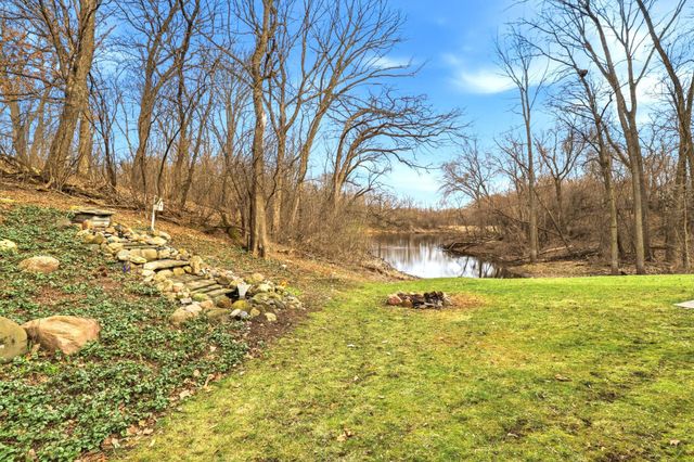 4561 Oak Pond Road, Eagan, MN 55123