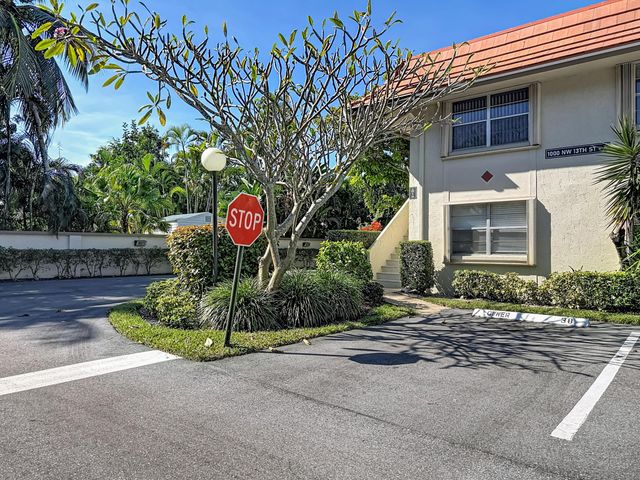 1000 NW 13th Street 201a, Boca Raton, FL 33486