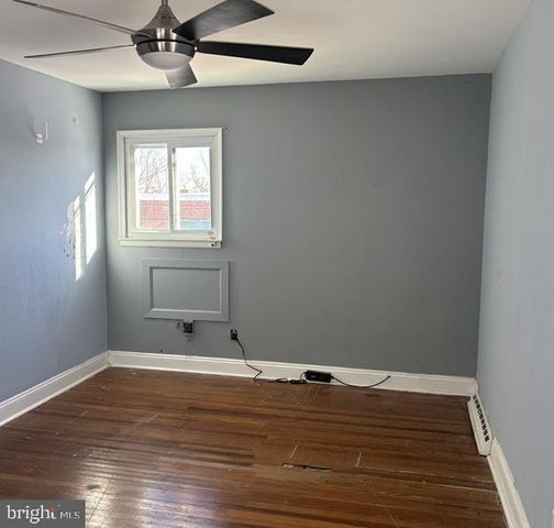 7817 LORNA DR, Philadelphia, PA 19111