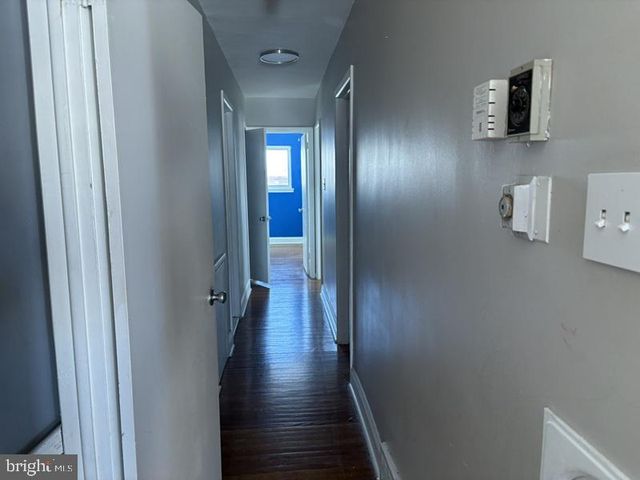 7817 LORNA DR, Philadelphia, PA 19111