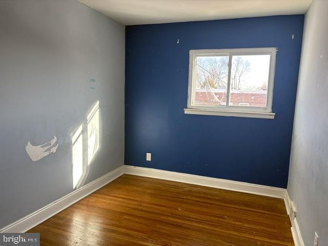 7817 LORNA DR, Philadelphia, PA 19111