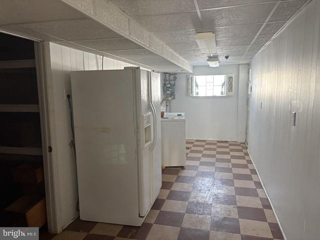 7817 LORNA DR, Philadelphia, PA 19111