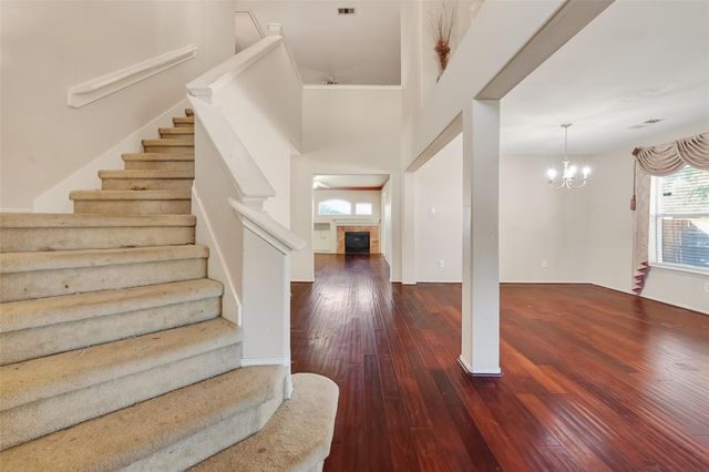 10127 Elm Knoll Trail, Houston, TX 77064