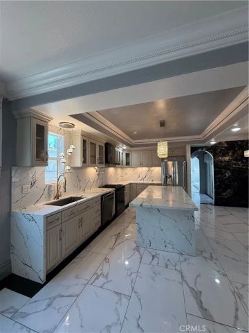 16272 Star Crest, Fontana, CA 92336