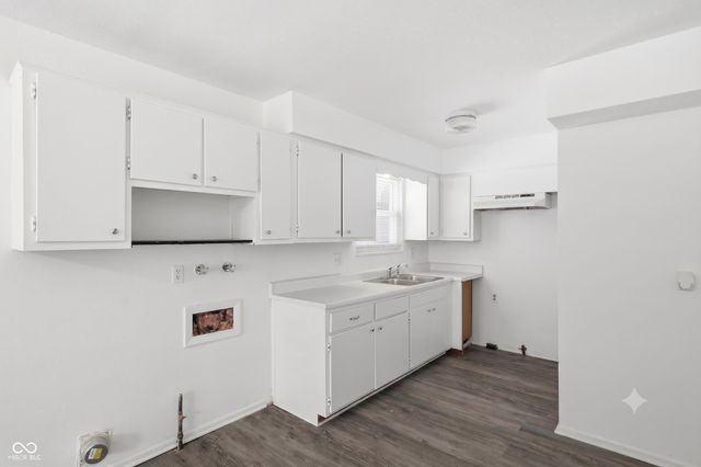 11028 Monroe, Indianapolis, IN 46229