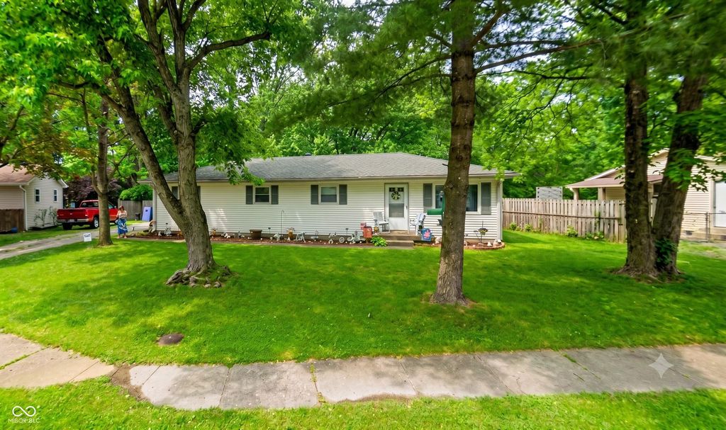 11028 Monroe, Indianapolis, IN 46229