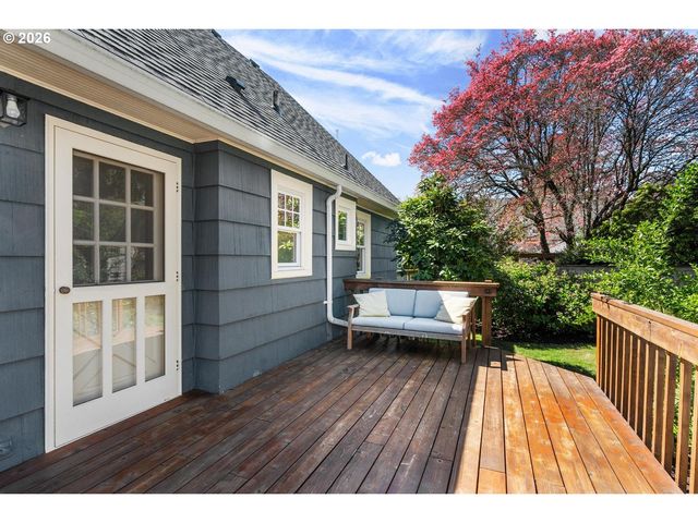 3563 Ne MORRIS St, Portland, OR 97212