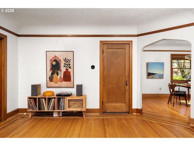 3563 Ne MORRIS St, Portland, OR 97212