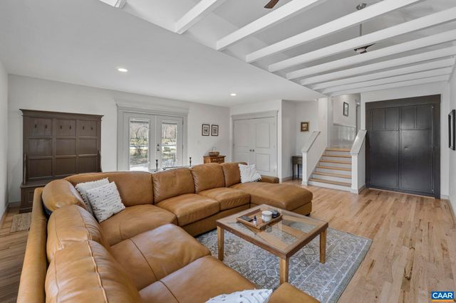 4939 RICHMOND RD, Keswick, VA 22947
