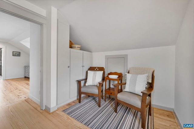 4939 RICHMOND RD, Keswick, VA 22947