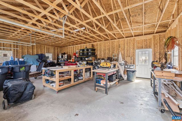 4939 RICHMOND RD, Keswick, VA 22947