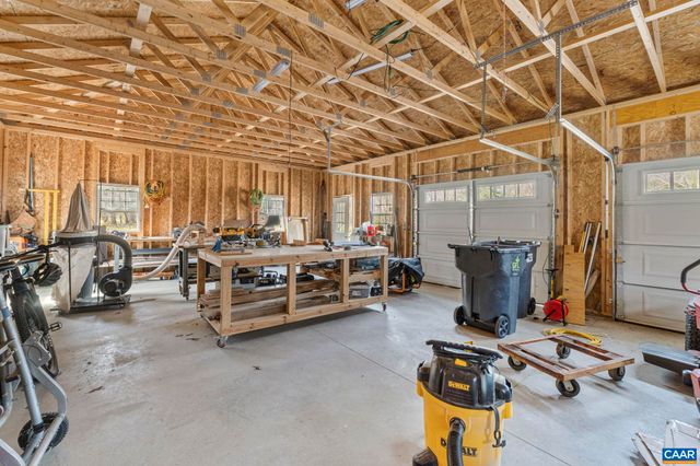 4939 RICHMOND RD, Keswick, VA 22947