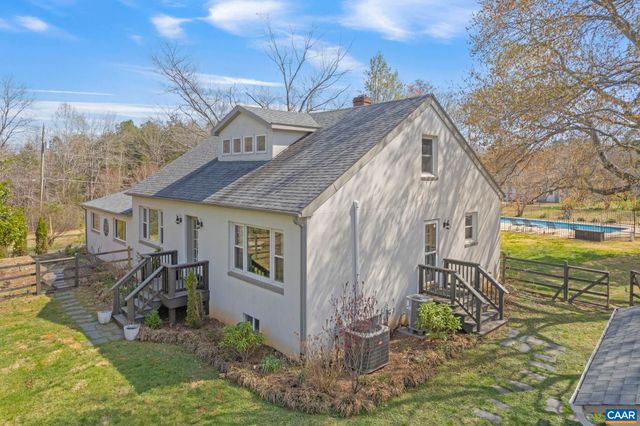 4939 RICHMOND RD, Keswick, VA 22947