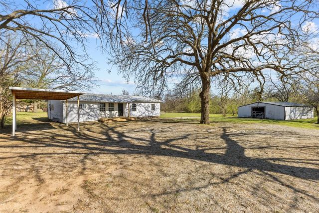 211 S Pine Street, Stratford, OK 74872