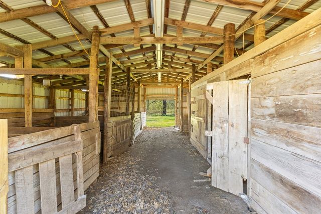 211 S Pine Street, Stratford, OK 74872