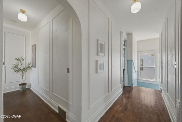 405 S Moffet Avenue, Joplin, MO 64801