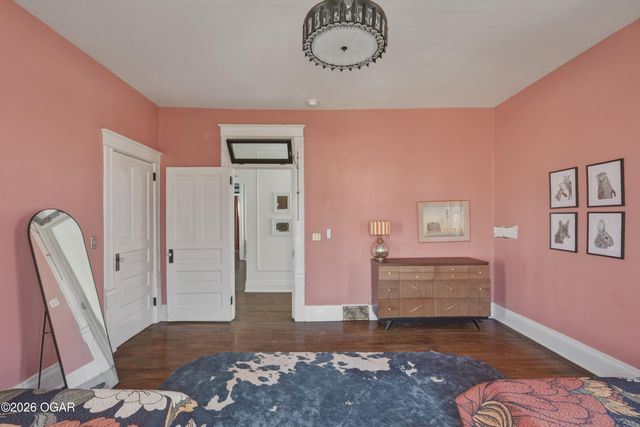 405 S Moffet Avenue, Joplin, MO 64801