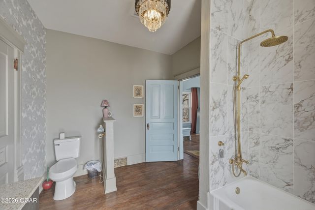 405 S Moffet Avenue, Joplin, MO 64801