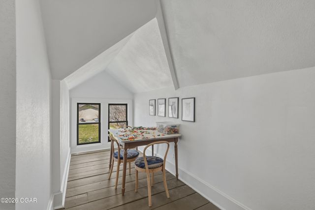 405 S Moffet Avenue, Joplin, MO 64801