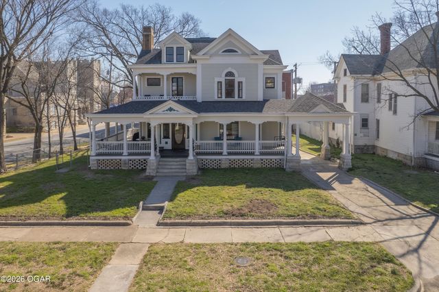 405 S Moffet Avenue, Joplin, MO 64801