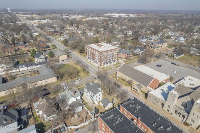 405 S Moffet Avenue, Joplin, MO 64801