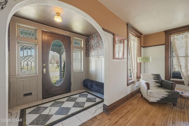 405 S Moffet Avenue, Joplin, MO 64801