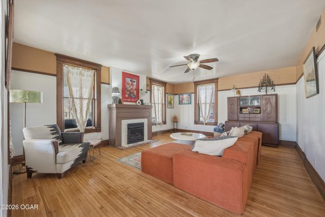 405 S Moffet Avenue, Joplin, MO 64801